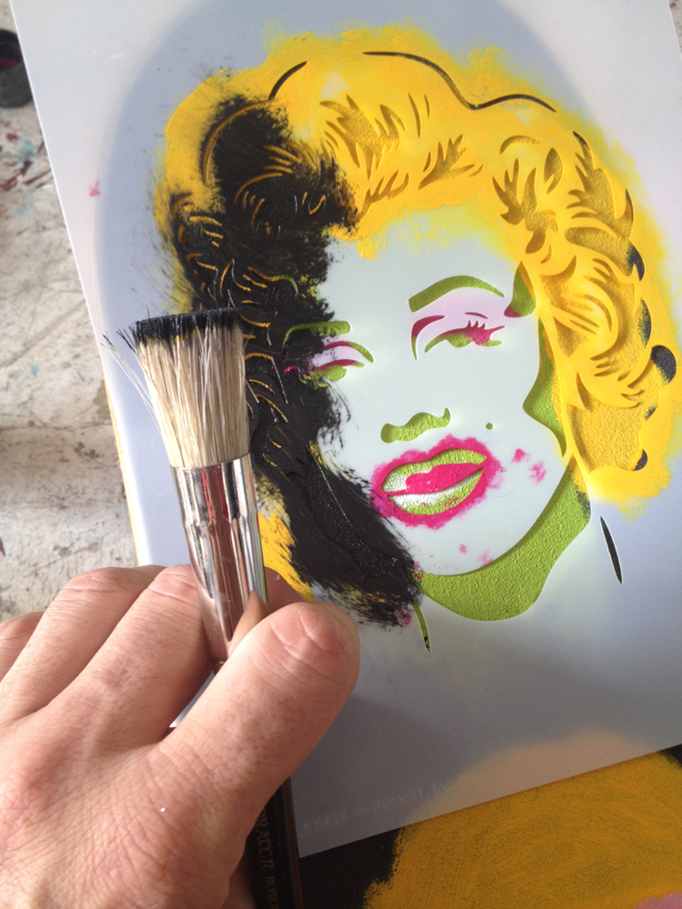 addbalck_stencil1IMG_9961