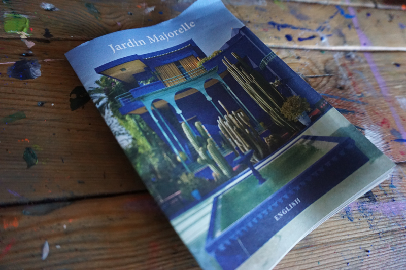 Stenciled_blue_contaner_Stencil1_03a