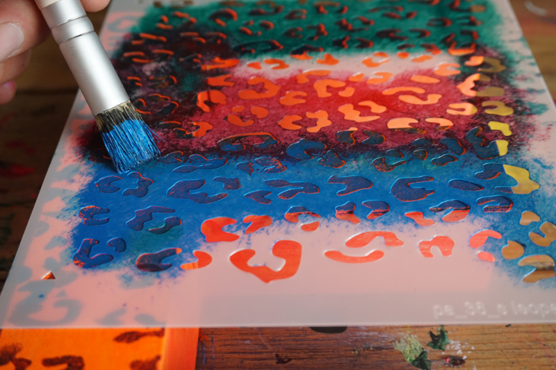 Stenciled_letters_Stencil1_05