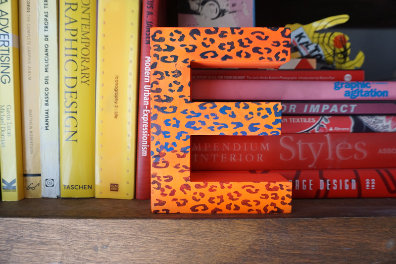 Stenciled_letters_Stencil1_06