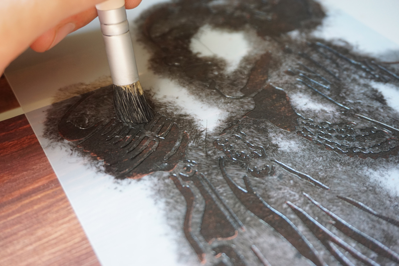 Stenciled_record_crate_Stencil1_03