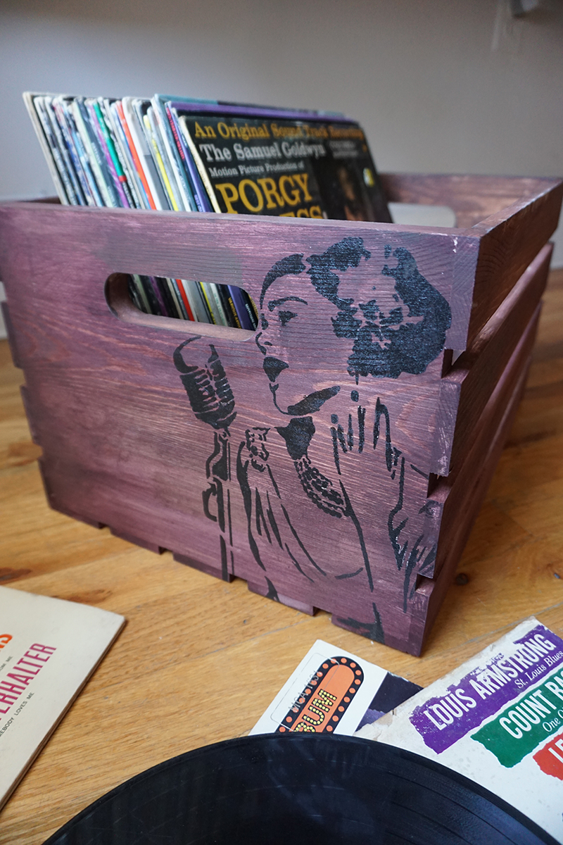 Stenciled_record_crate_Stencil1_05