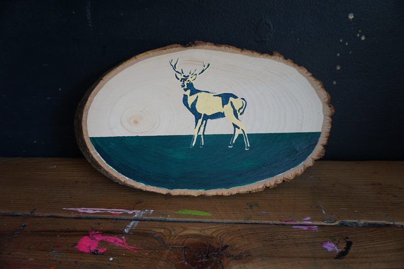 Wood_slab_stenciled_wilderness_Stencil1_08