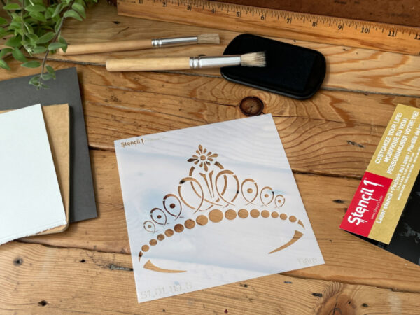Tiara Stencil – Small | Stencil 1