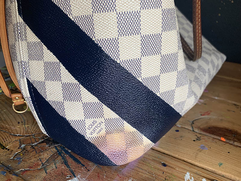 Custom Paint Louis Vuitton Luggage Tag