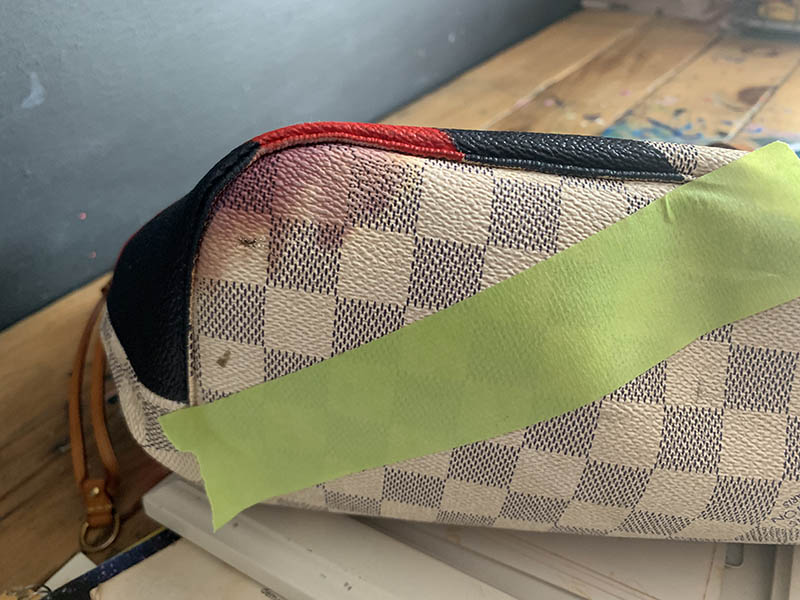 Custom Painting a LOUIS VUITTON Bag?! 