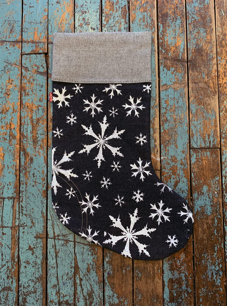 Stencil1 in Levi's Times Square Skull Stencil Stenciled on Levi's Denim Event Photos